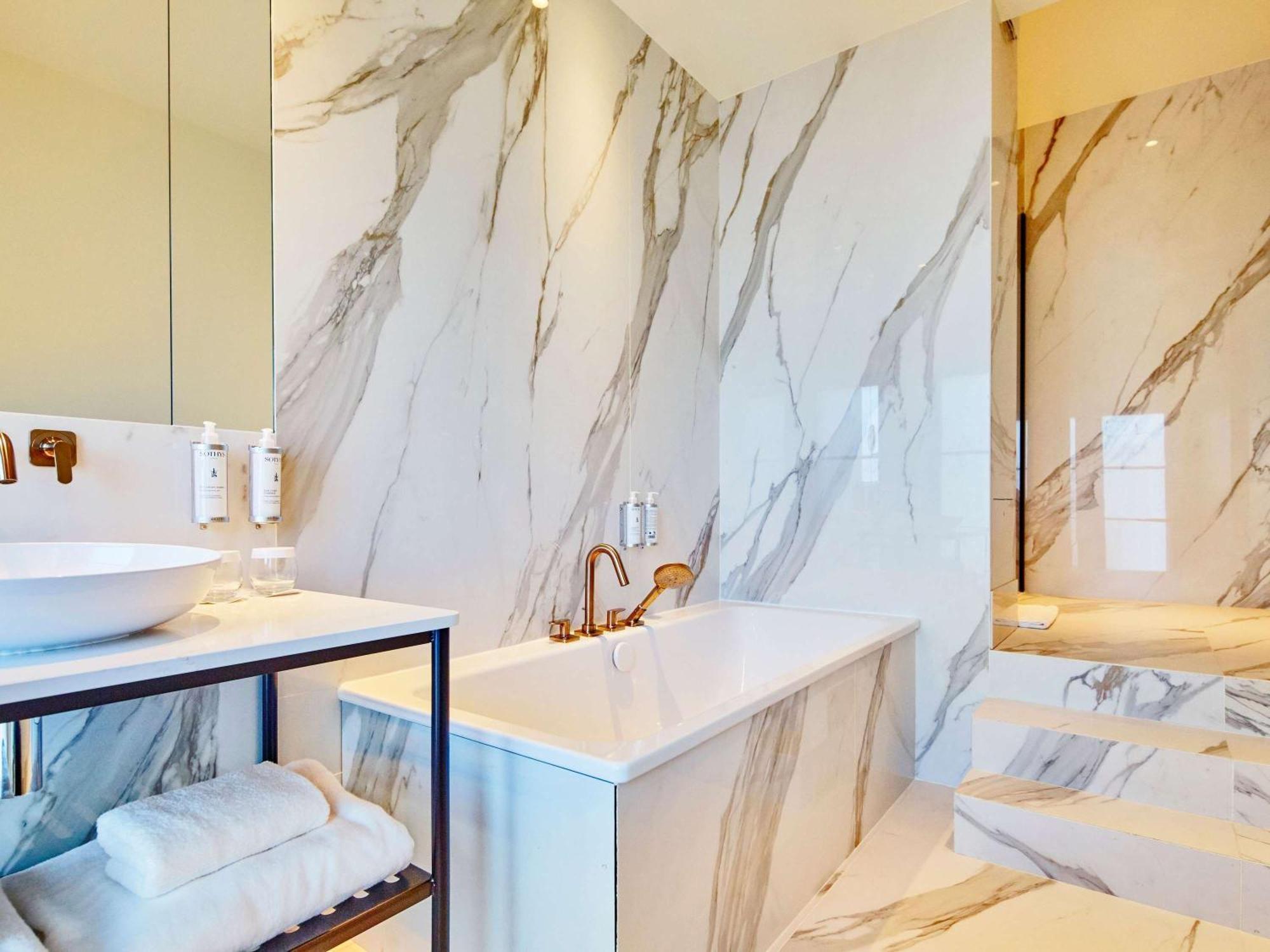 La Licorne Hotel & Spa Troyes - Mgallery Collection Dış mekan fotoğraf